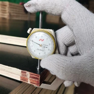 18 mm filmbeschichtetes Schalungssperrholz