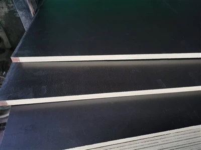 Filmbeschichtete Form